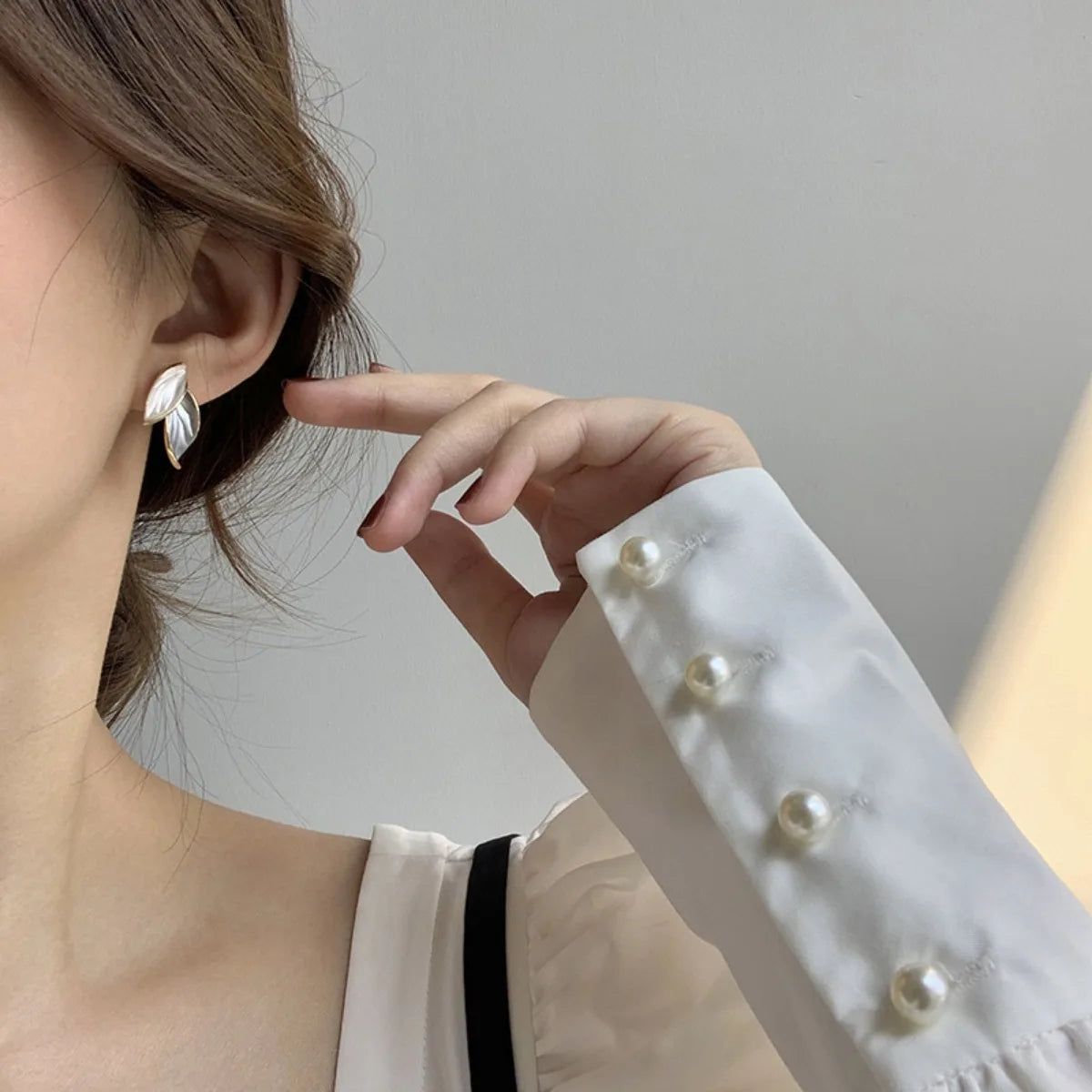 Elegant Leaf Earrings